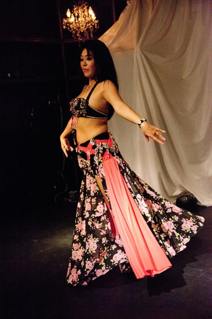 belly dance studio warda