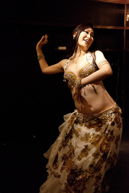belly dance studio warda